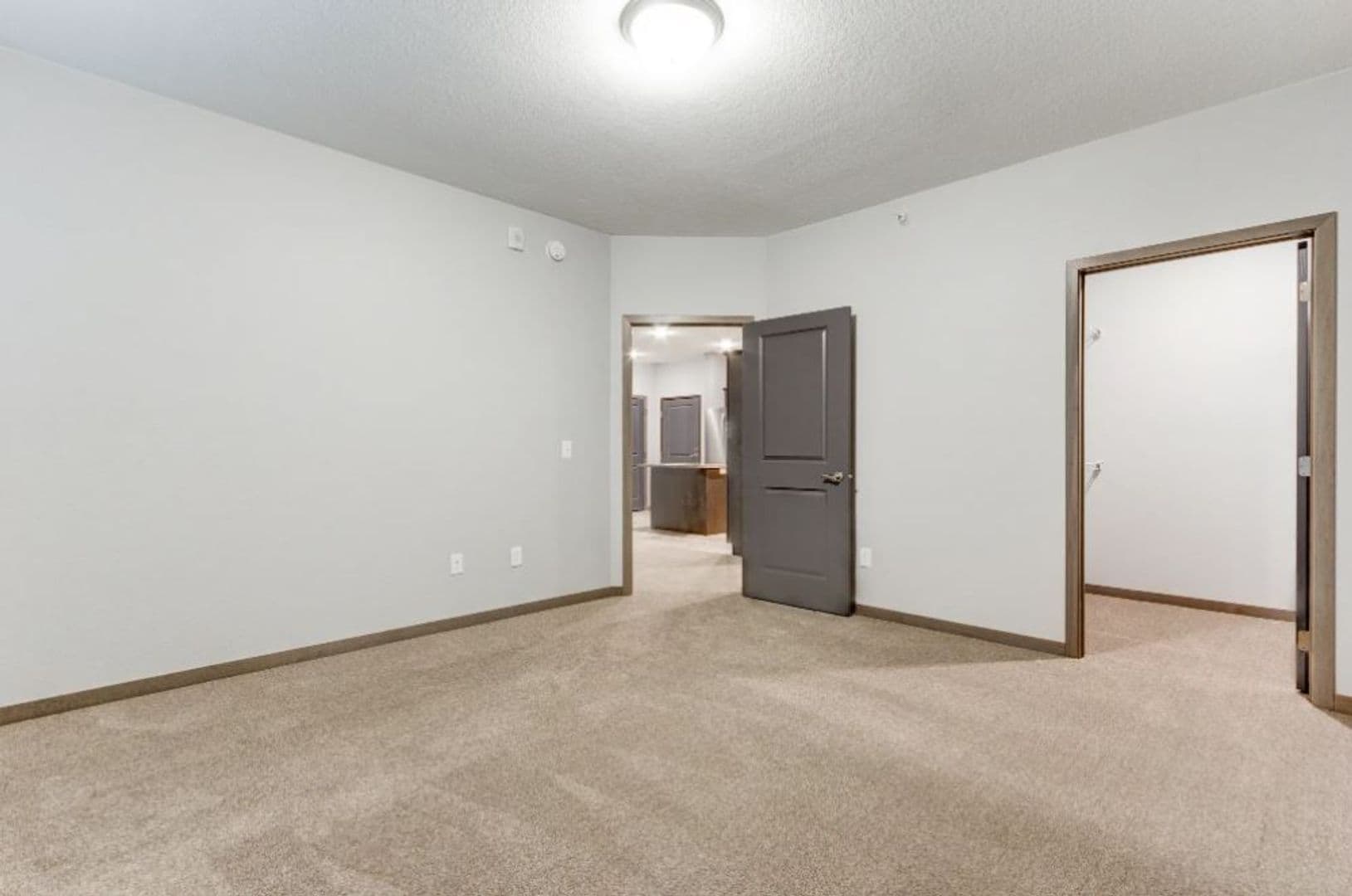 St. Cloud Apartment: 1160 Suncrest Drive