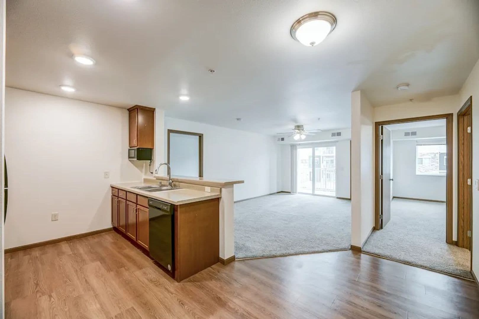Sartell Apartment: 810 Roberts Road