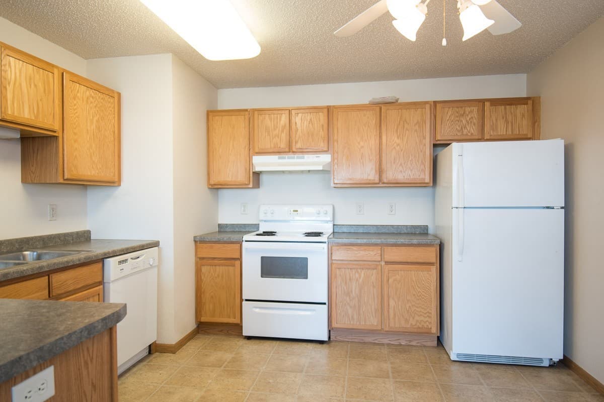 Staples Apartment: 102 Airview Drive