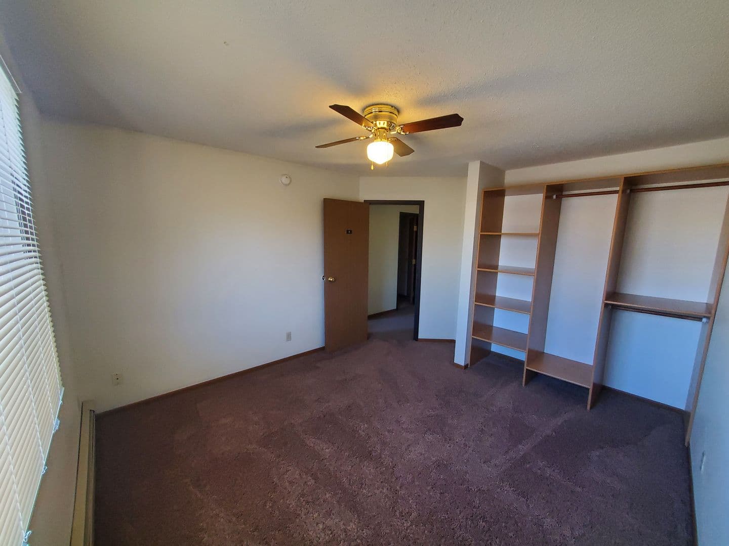 St. Cloud Apartment: 1812 16th St SE