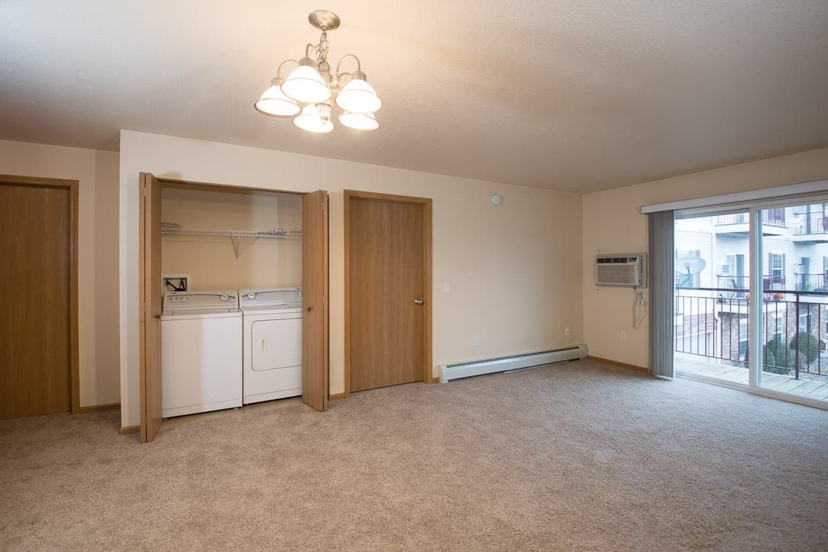 Ramsey Apartment: 14320 Dysprosium Street NW