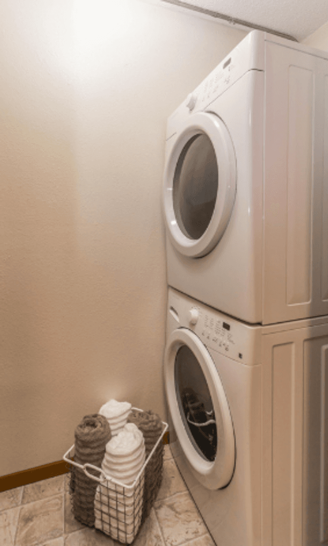 Sartell Apartment: 700 10th Ave N