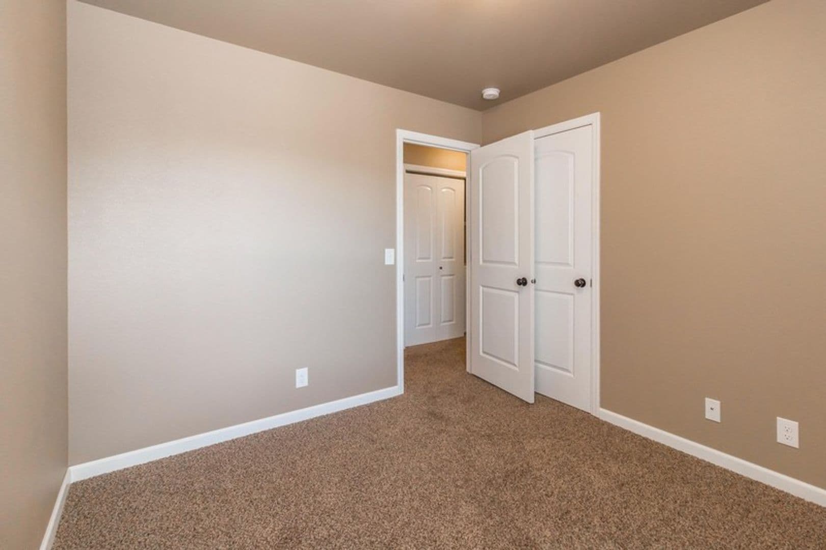 Dickinson Apartment: 2359 Coves Court
