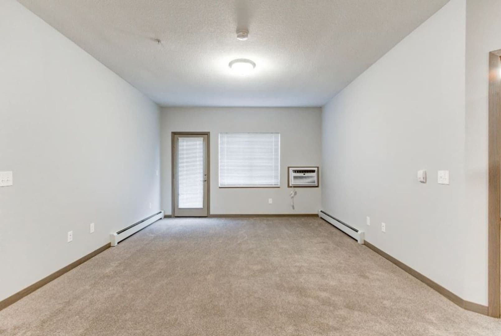 St. Cloud Apartment: 1160 Suncrest Drive