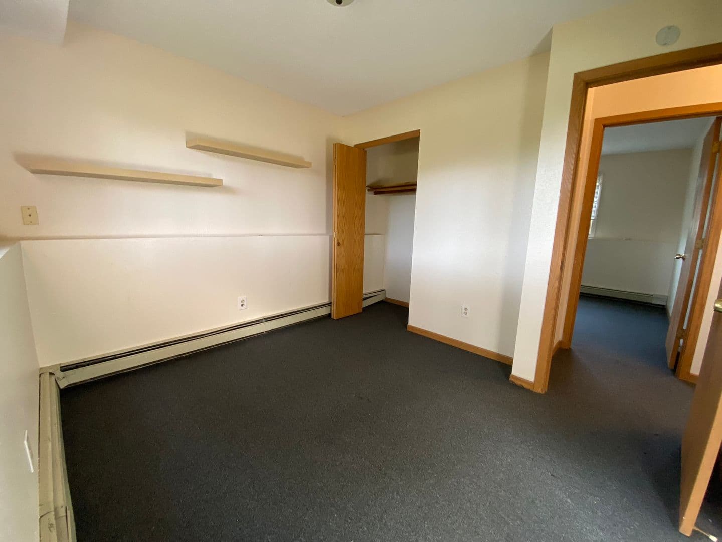 St. Joseph Apartment: 318 Old Hwy 52