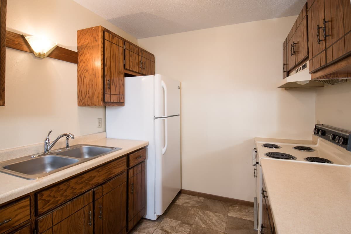 St. Cloud Apartment: 911 Ranae Lane