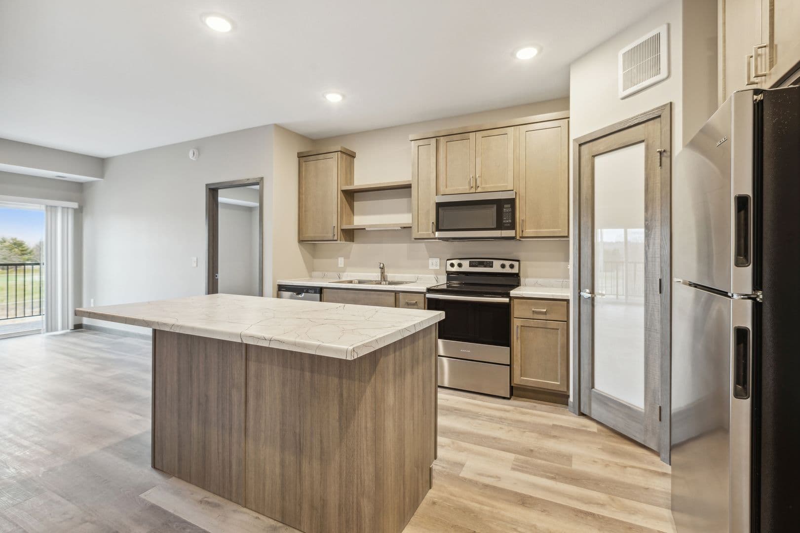 Becker Apartment: 13896 Birdie Lane