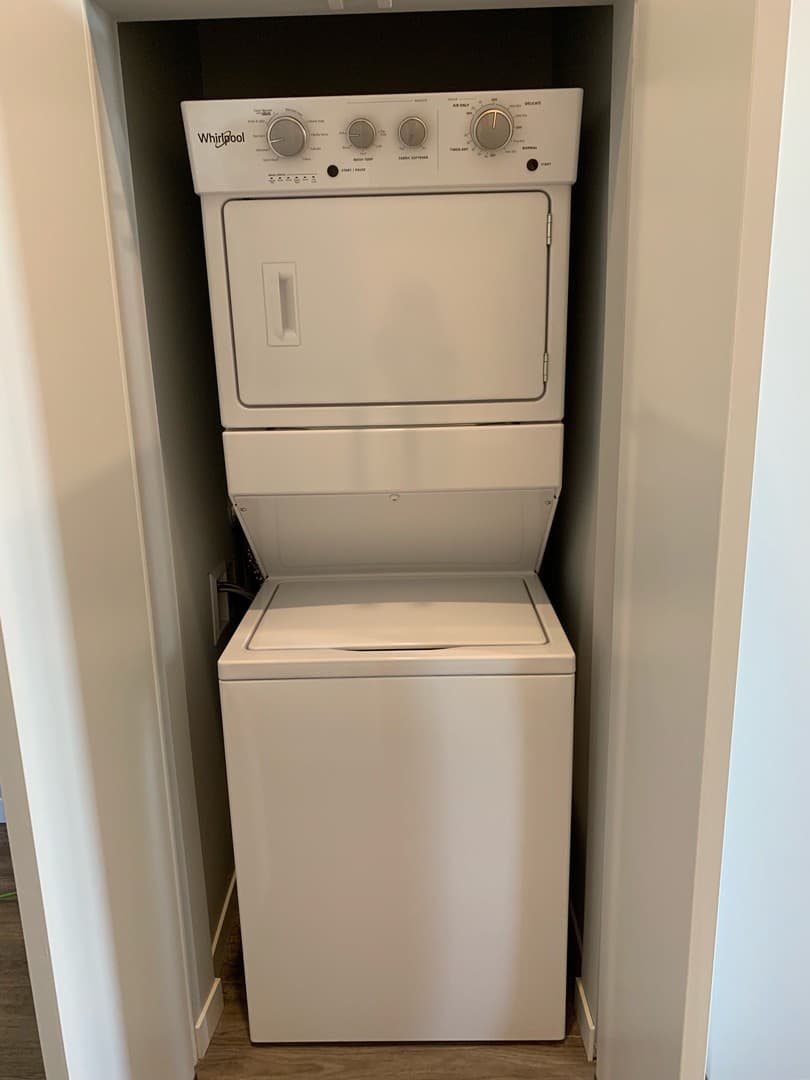 St. Joseph Apartment: 24 College Avenue N