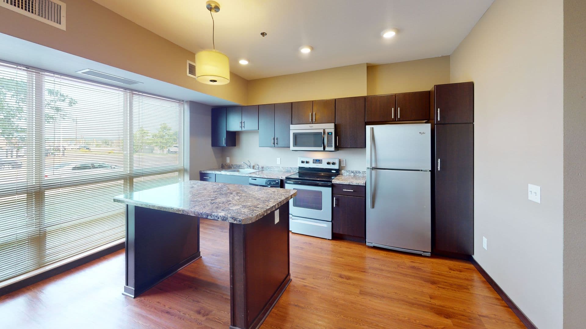 Eau Claire Apartment: 2851 Hendrickson Dr