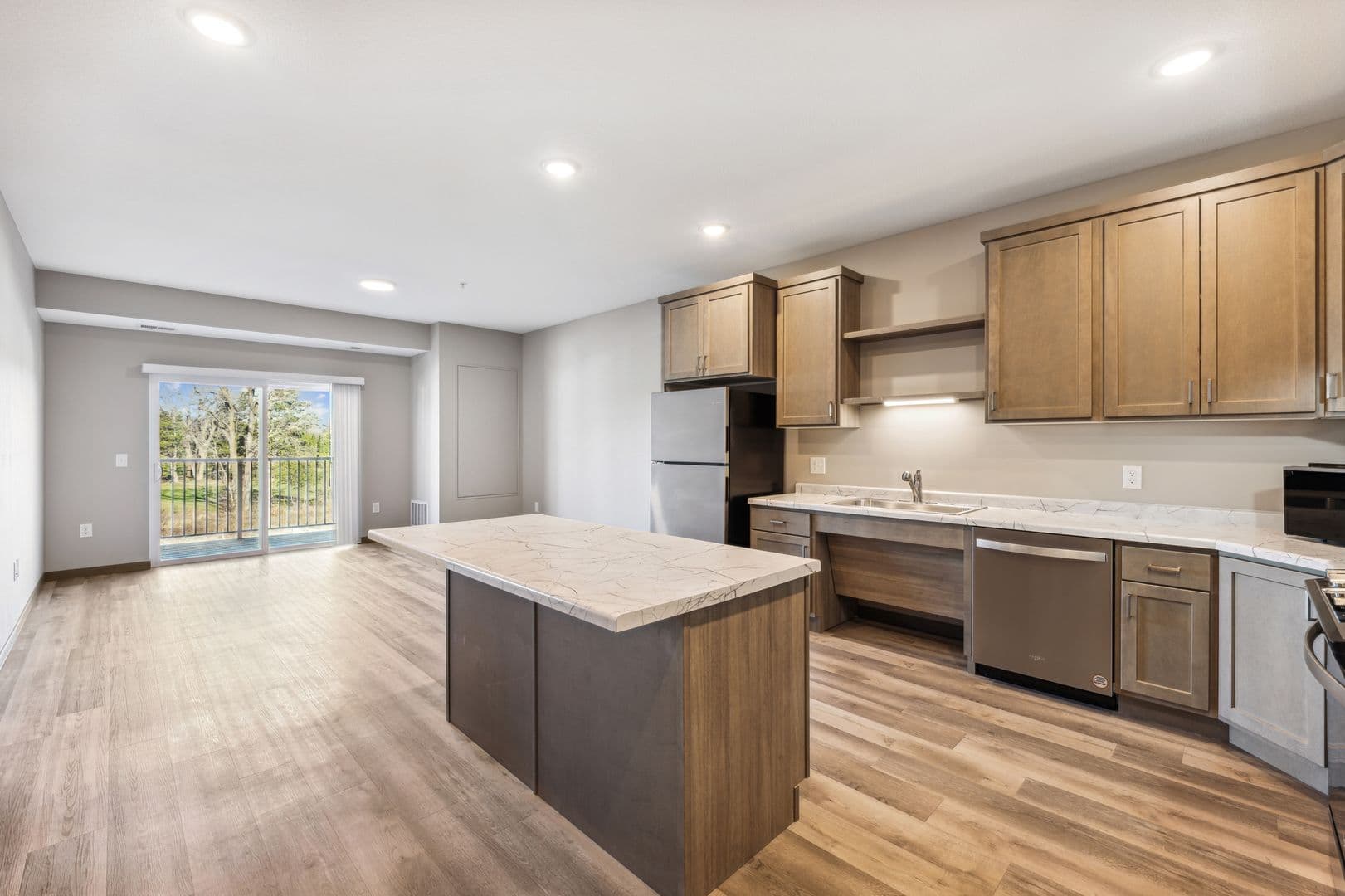 Becker Apartment: 13896 Birdie Lane