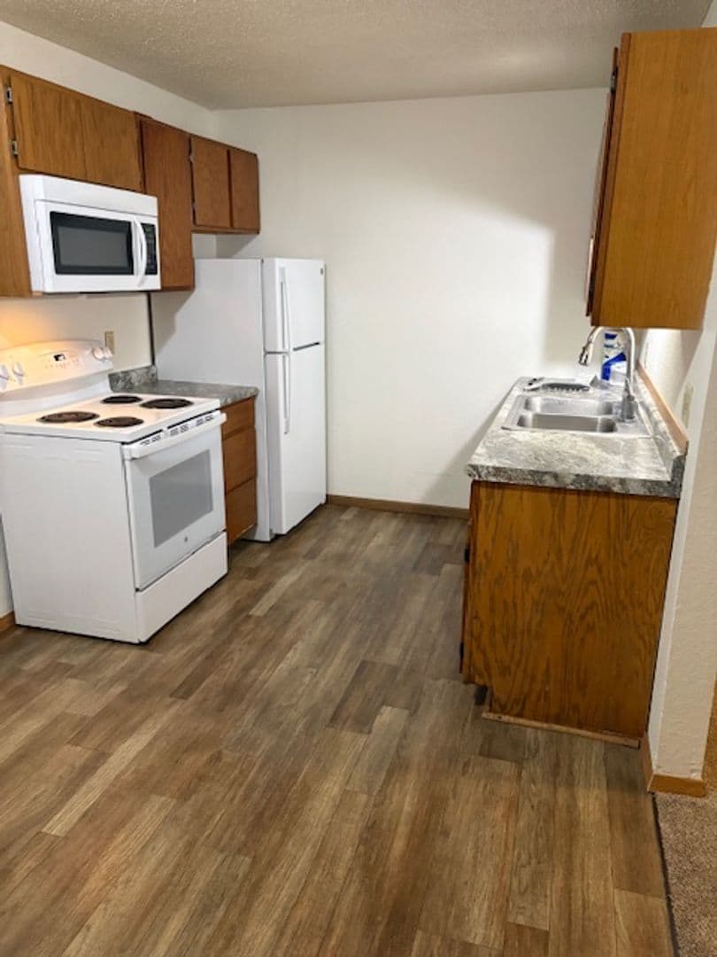 Waite Park Apartment: 30 15th Ave N