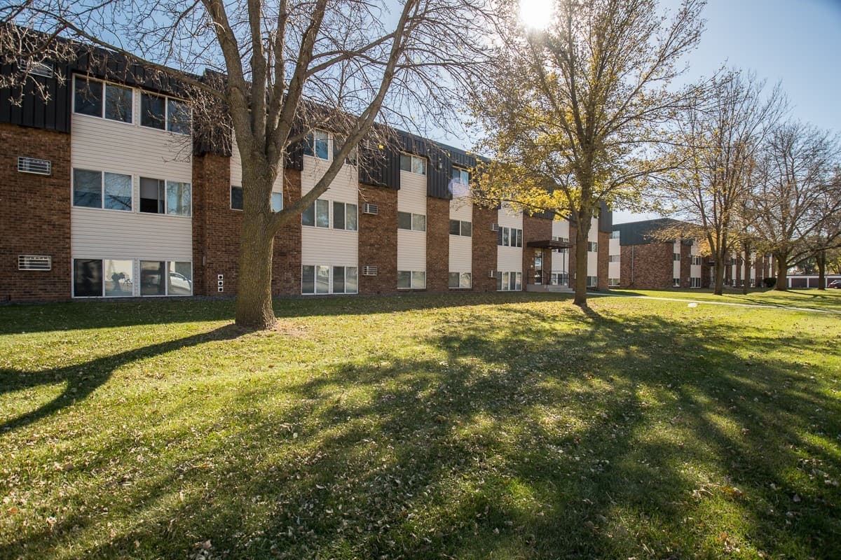 St. Cloud Apartment: 1 Rivercrest Drive