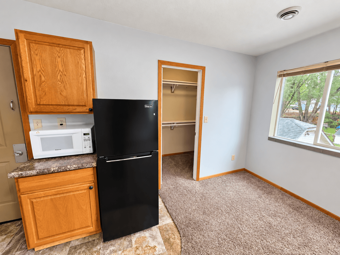 Sauk Rapids Apartment: 12 3rd Ave S