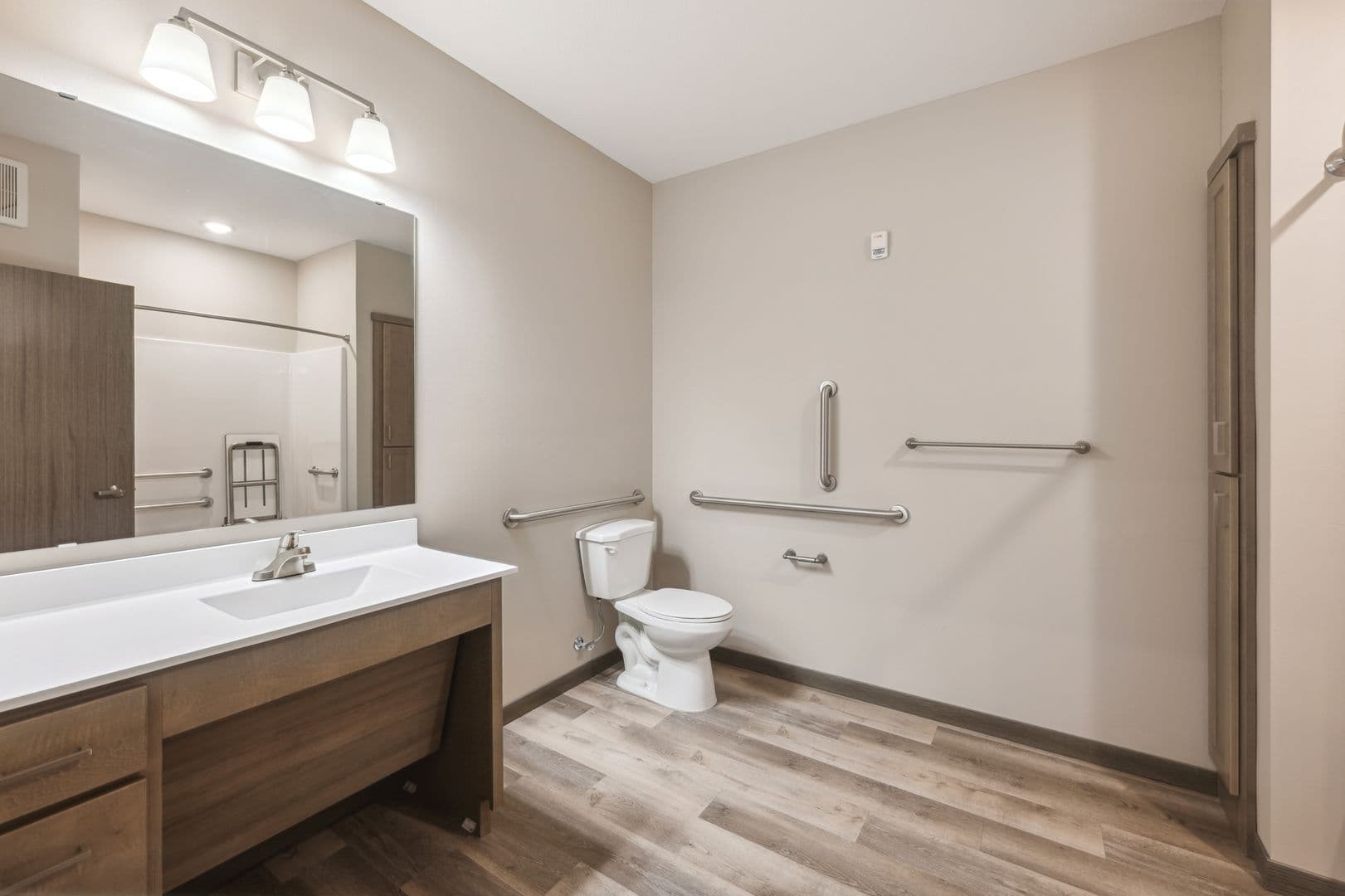 Becker Apartment: 13896 Birdie Lane