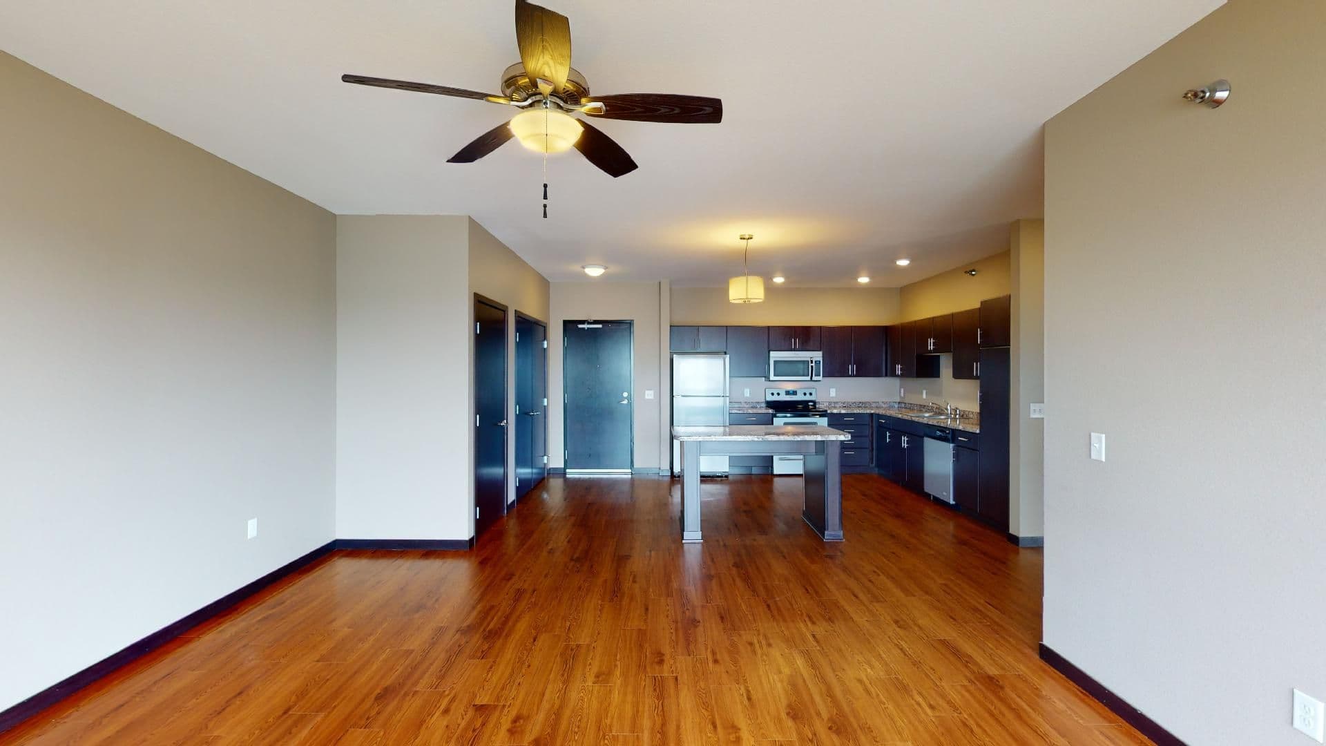Eau Claire Apartment: 2851 Hendrickson Dr