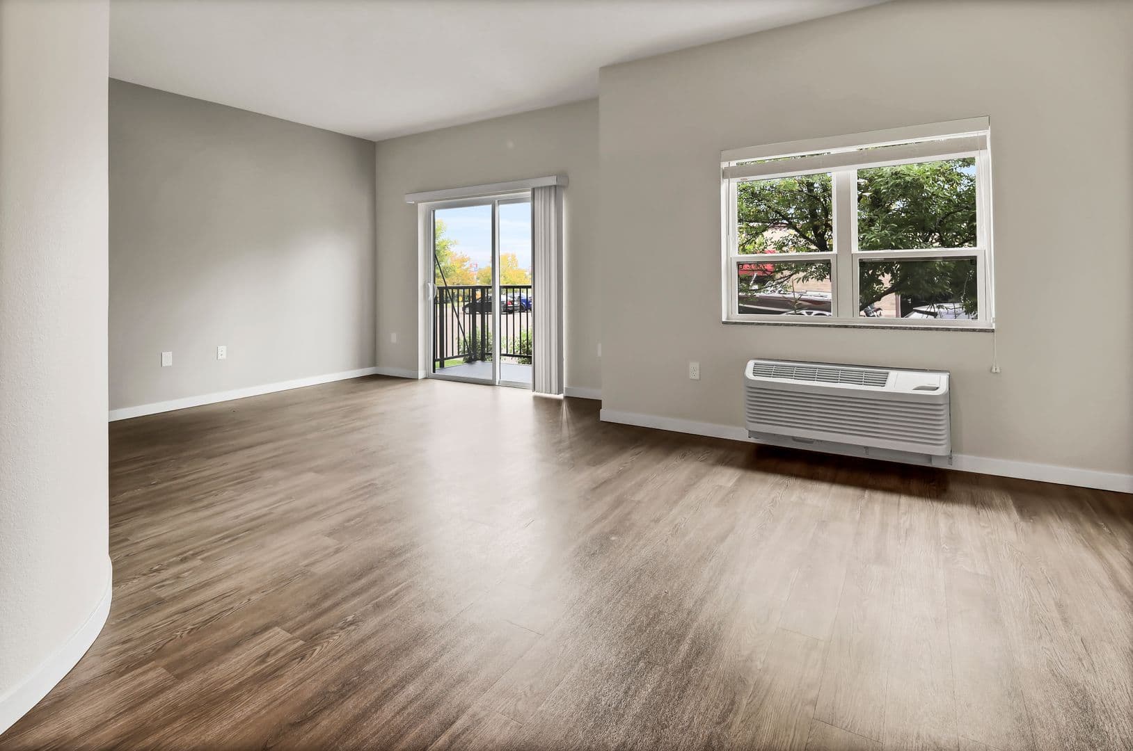 Rogers Apartment: 13650 Marshview Blvd.