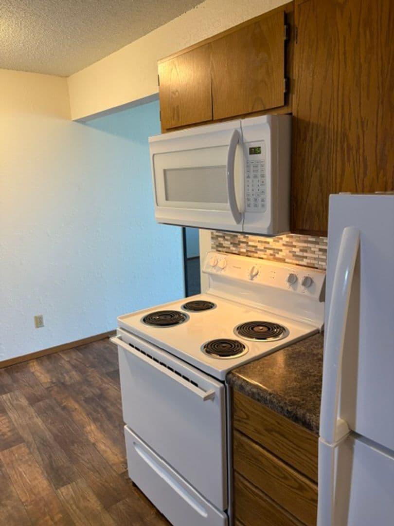 Waite Park Apartment: 30 15th Ave N