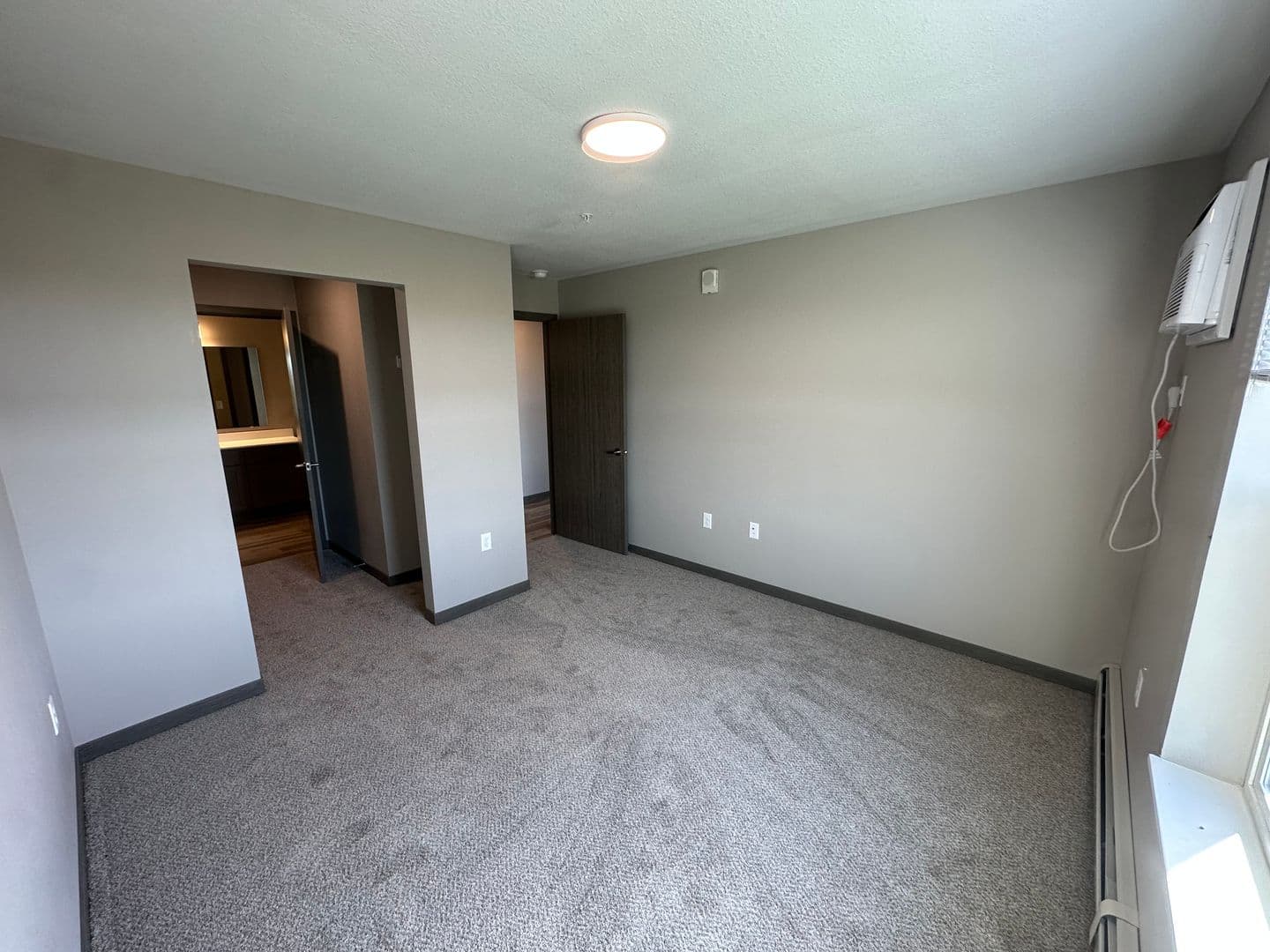 Melrose Apartment: 1250 Railroad Avenue NW