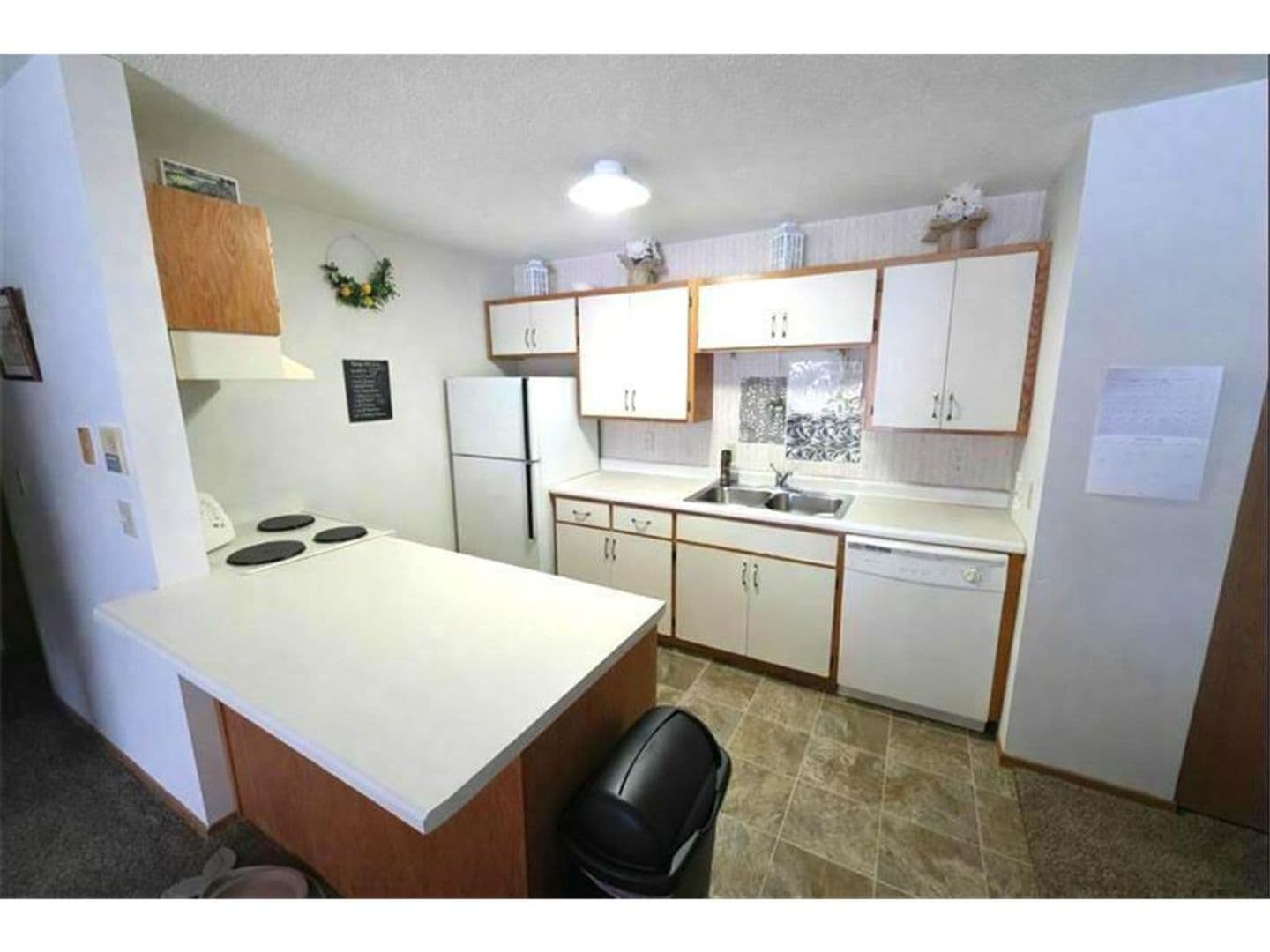 St. Cloud Apartment: 1423 6th St N