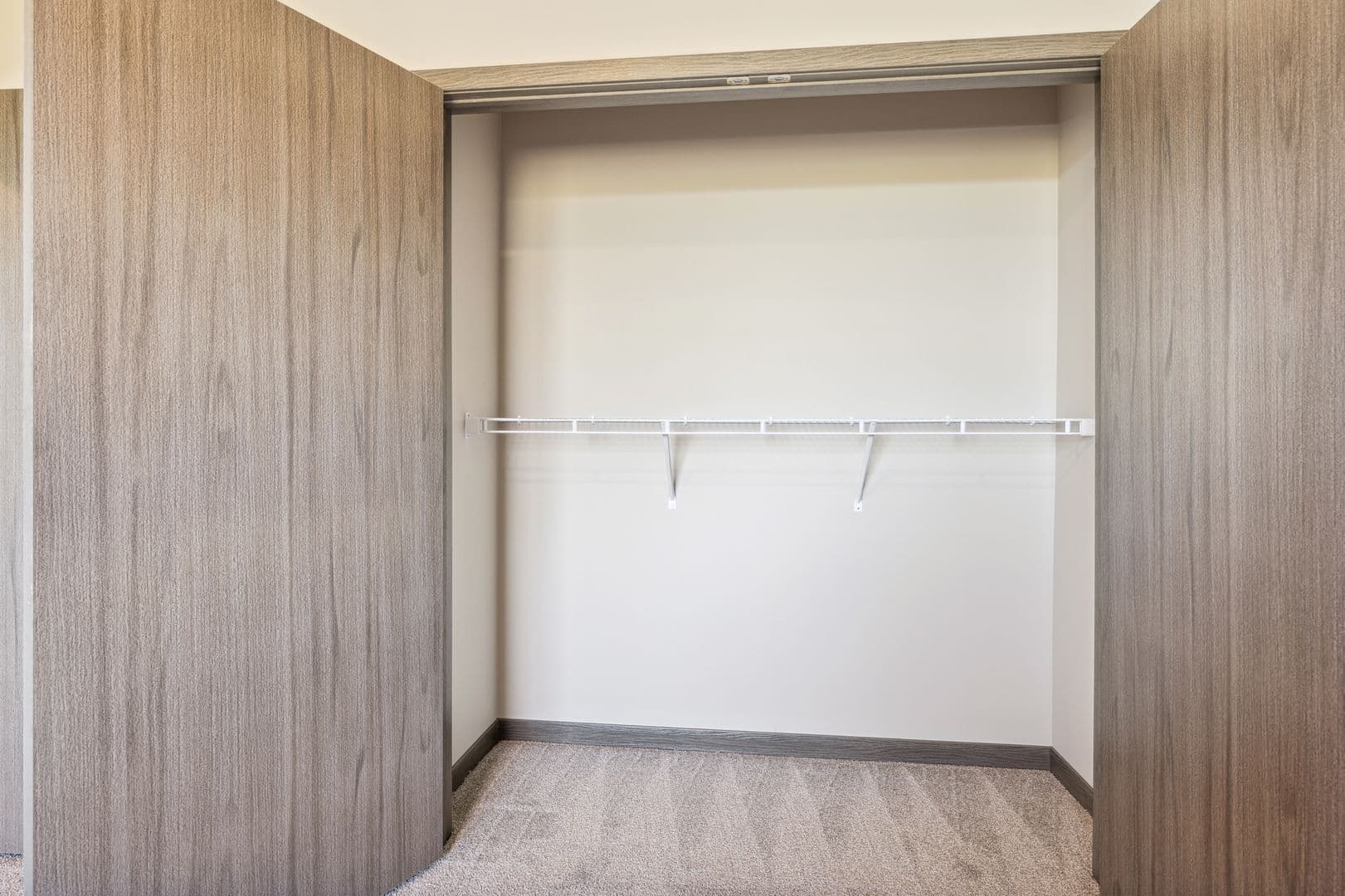 Becker Apartment: 13896 Birdie Lane