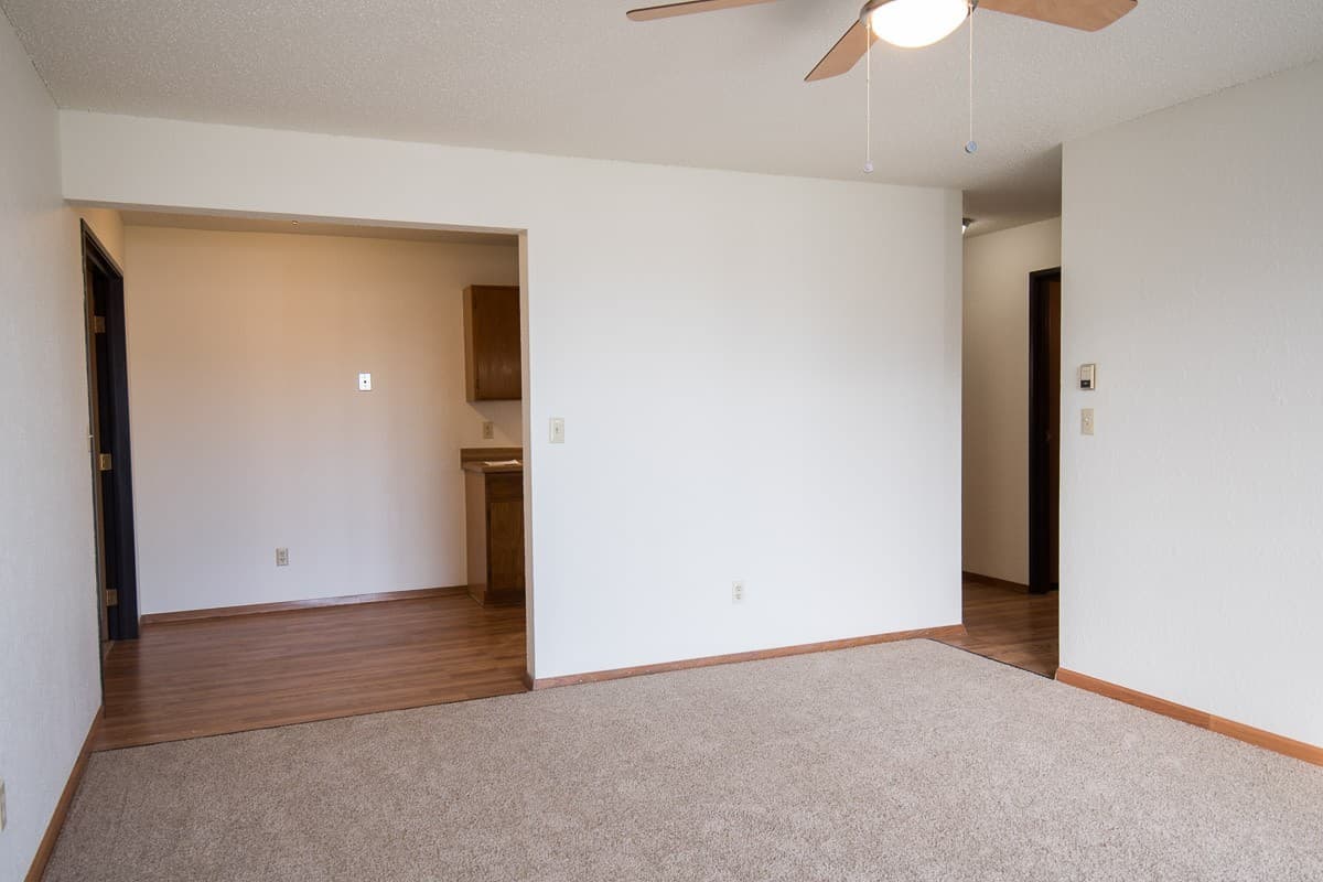 Waite Park Apartment: 30 15th Ave N