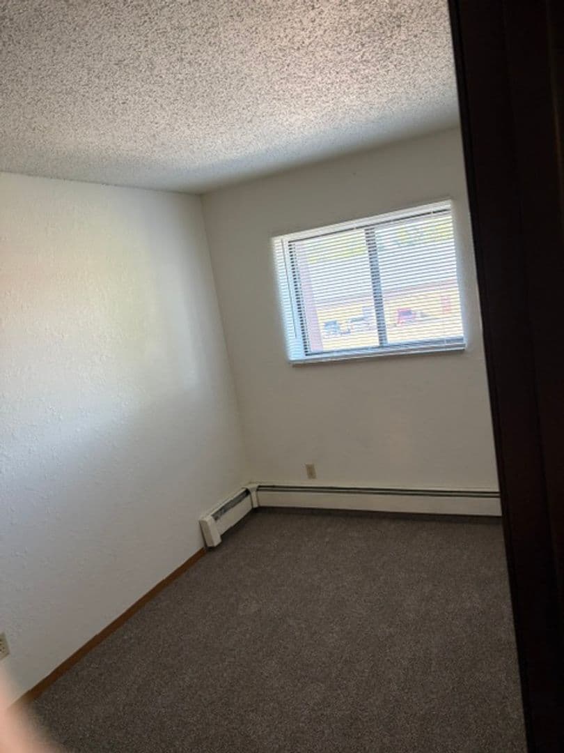 Waite Park Apartment: 30 15th Ave N