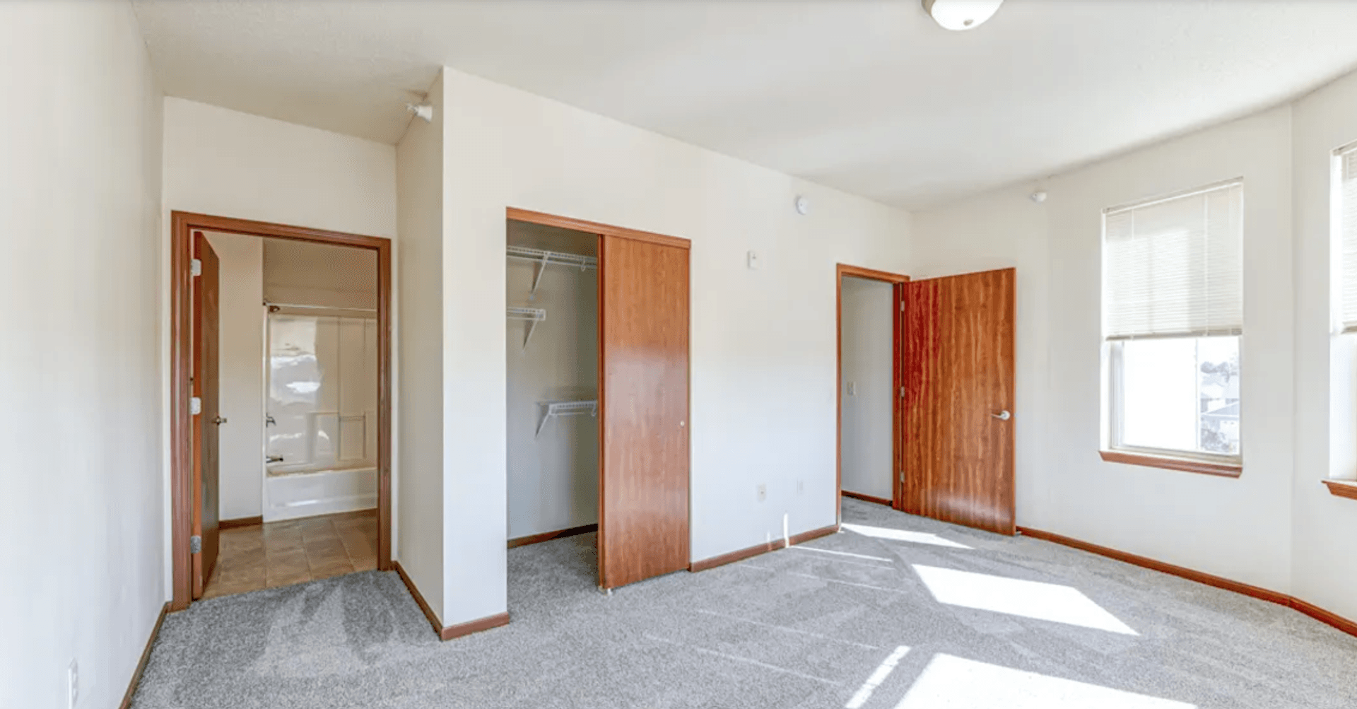 Sartell Apartment: 1531 7th Ave S