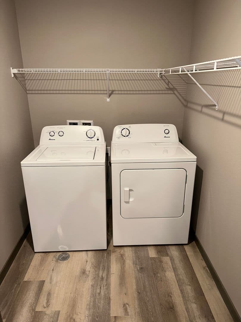 Melrose Apartment: 1250 Railroad Avenue NW