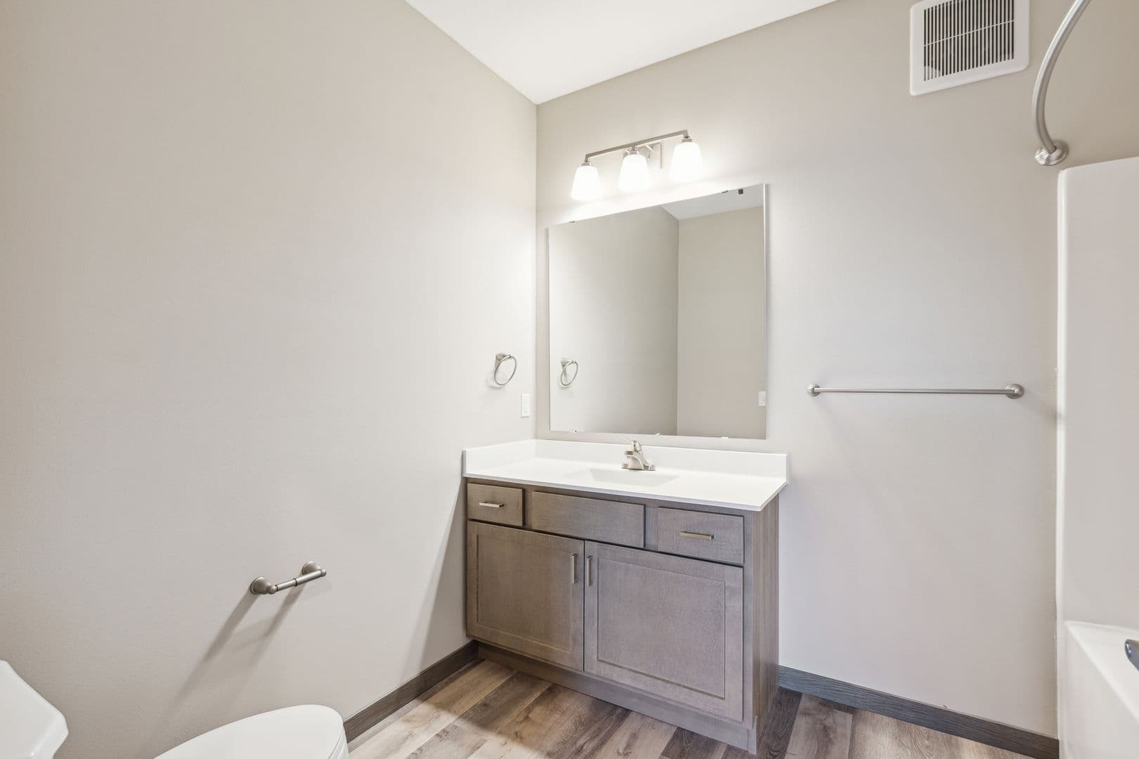 Becker Apartment: 13896 Birdie Lane