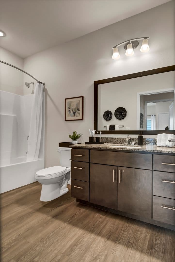Rogers Apartment: 13650 Marshview Blvd.