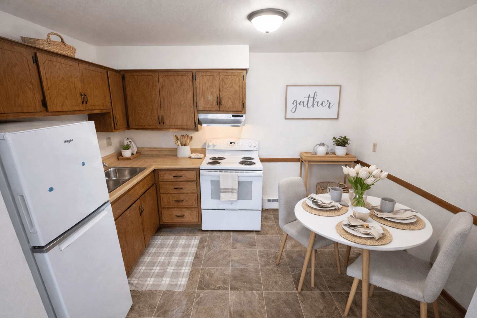 St Cloud Apartment: 410 33rd Ave N