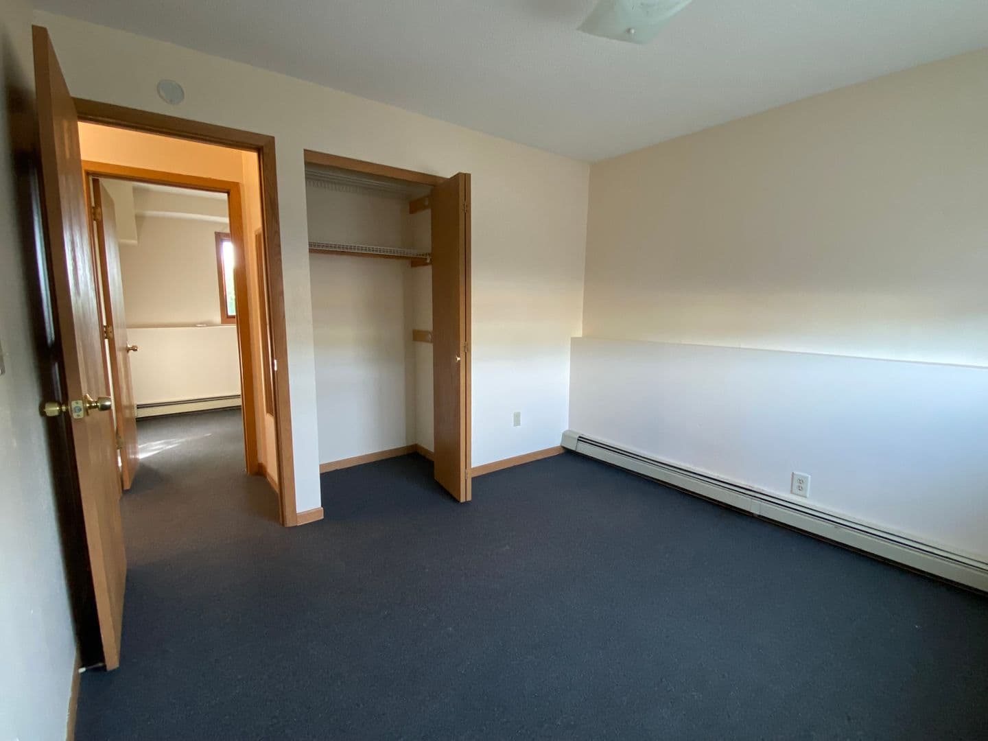 St. Joseph Apartment: 318 Old Hwy 52