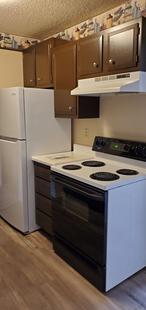 Waite Park Apartment: 401 7th St S