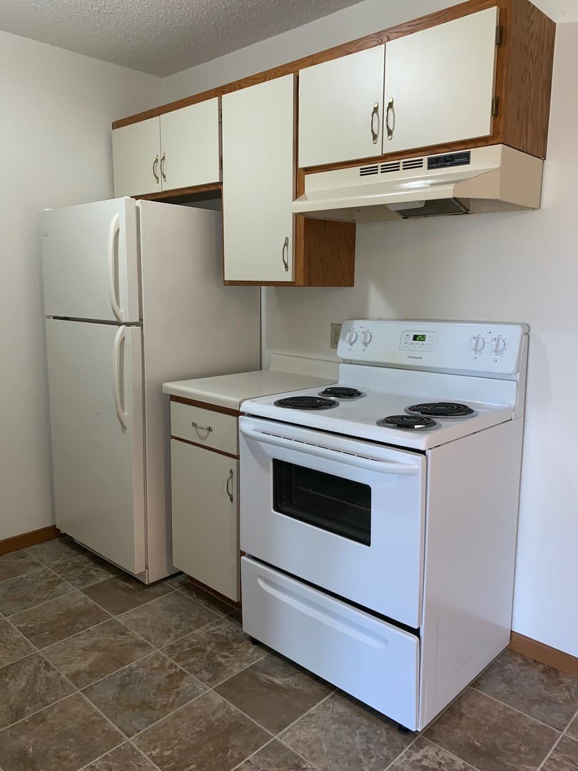 Sauk Rapids Apartment: 488 13th Ave S