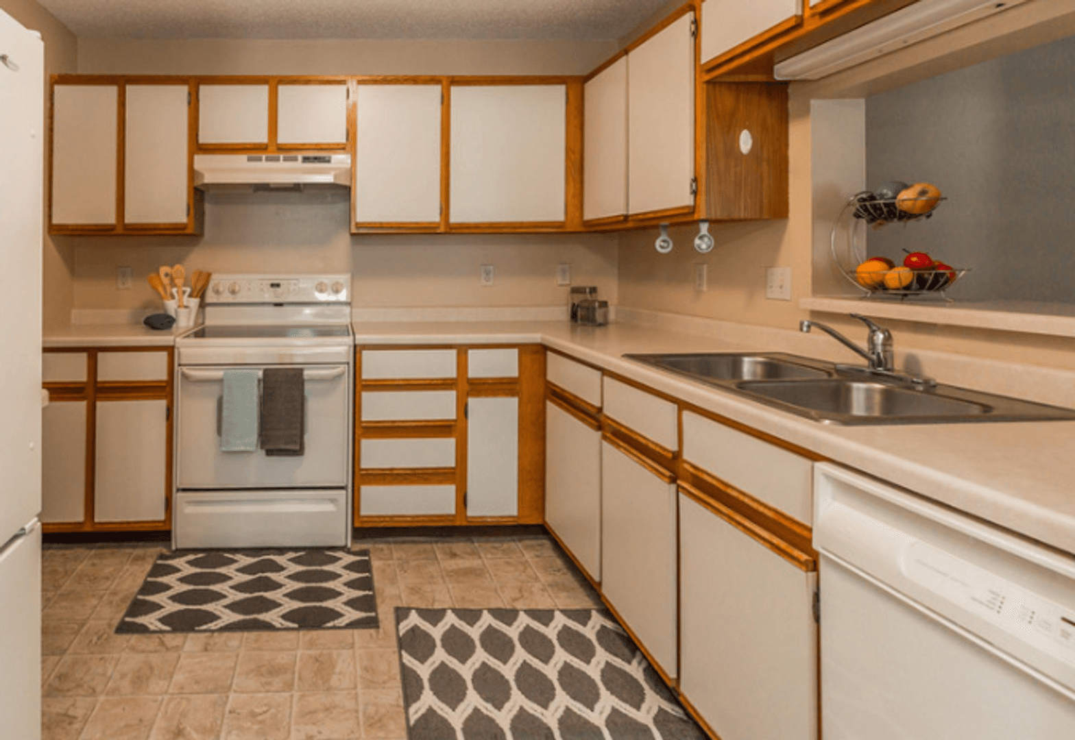 Sartell Apartment: 700 10th Ave N