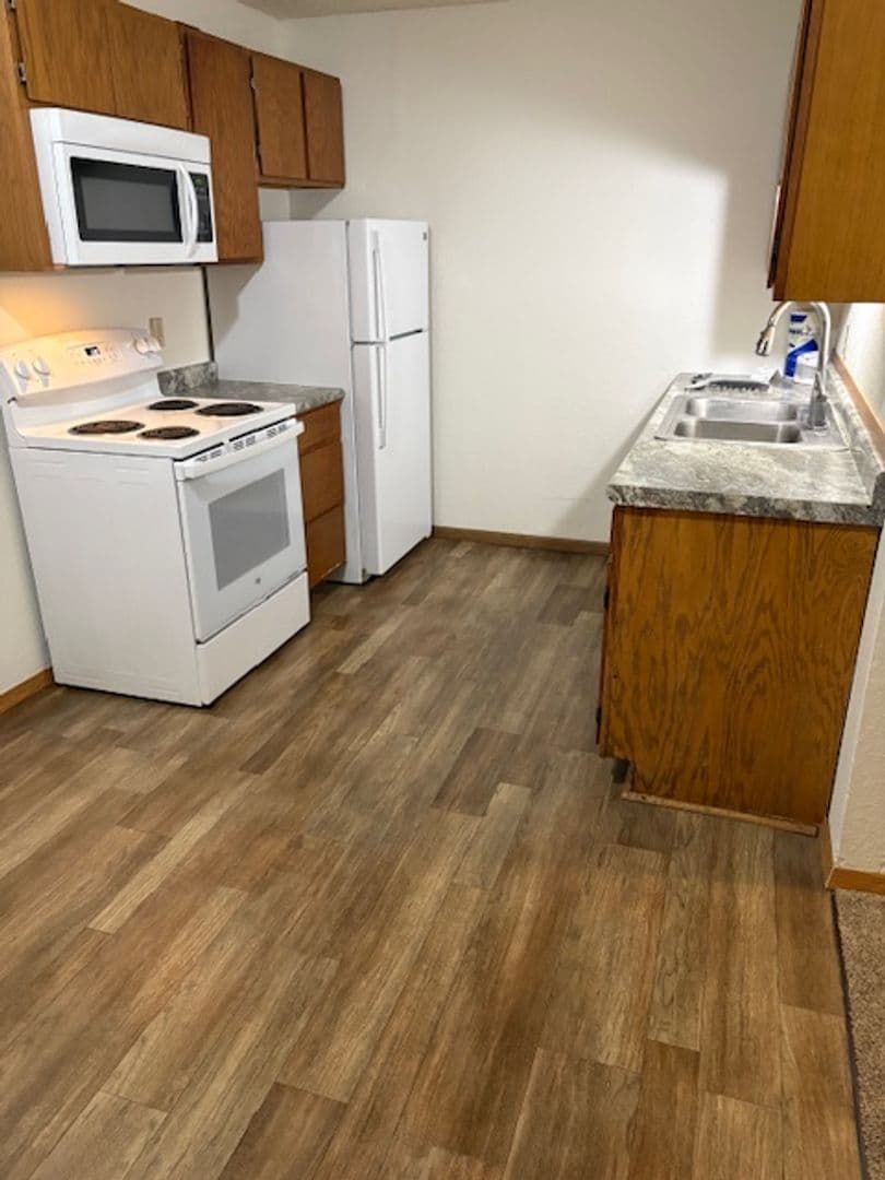 Waite Park Apartment: 30 15th Ave N