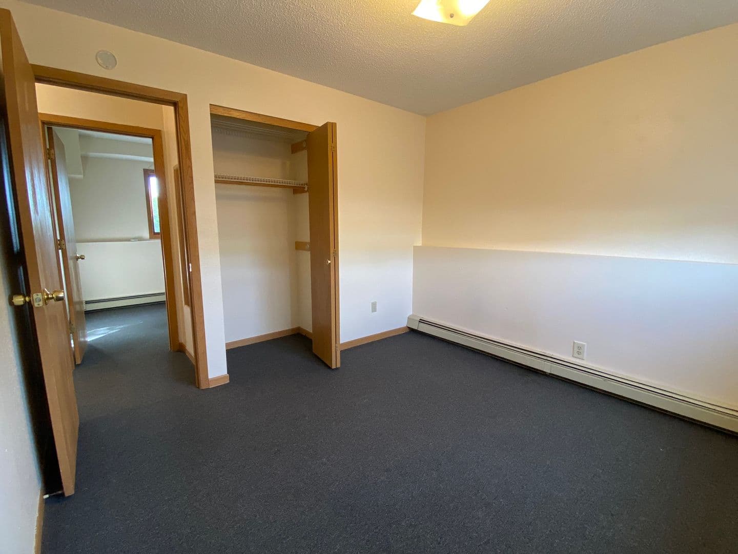 St. Joseph Apartment: 318 Old Hwy 52