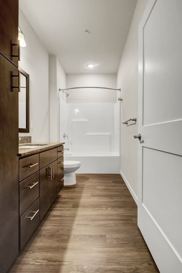 Rogers Apartment: 13650 Marshview Blvd.