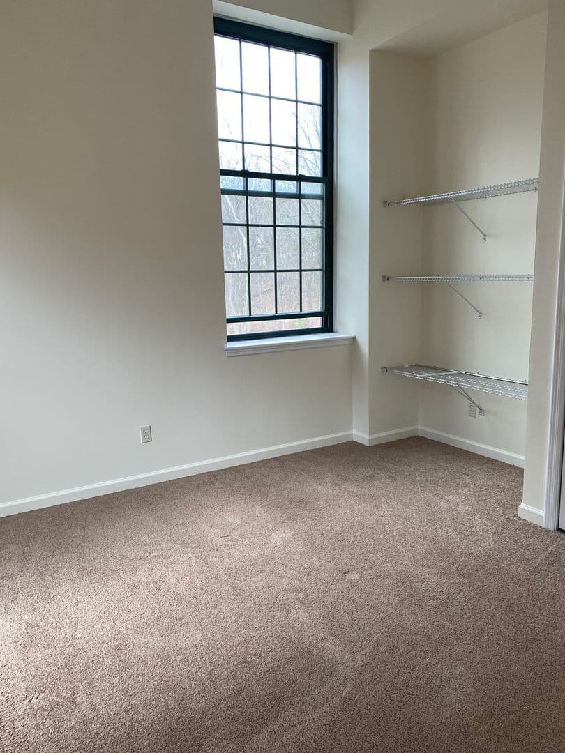 Dover Apartment: 91 Park Heights Avenue