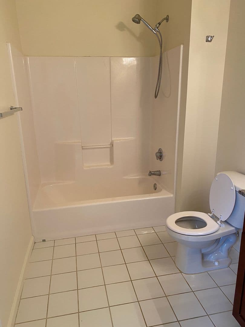 Dover Apartment: 91 Park Heights Avenue