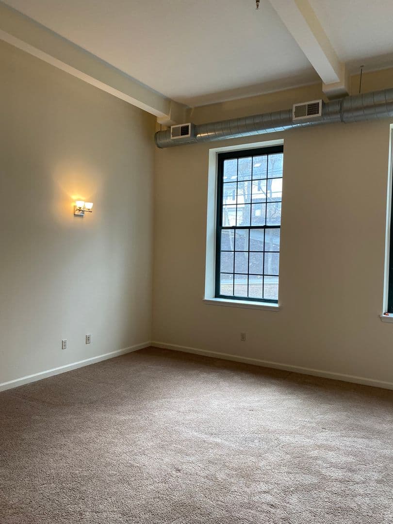 Dover Apartment: 91 Park Heights Avenue