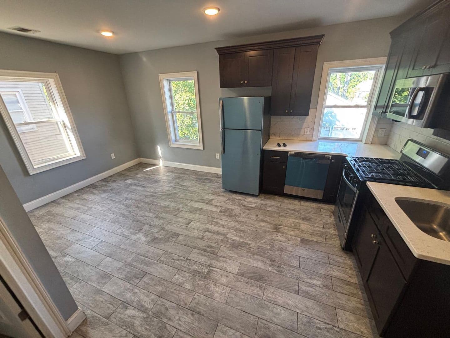 Morristown Apartment: 34 Sussex Ave.