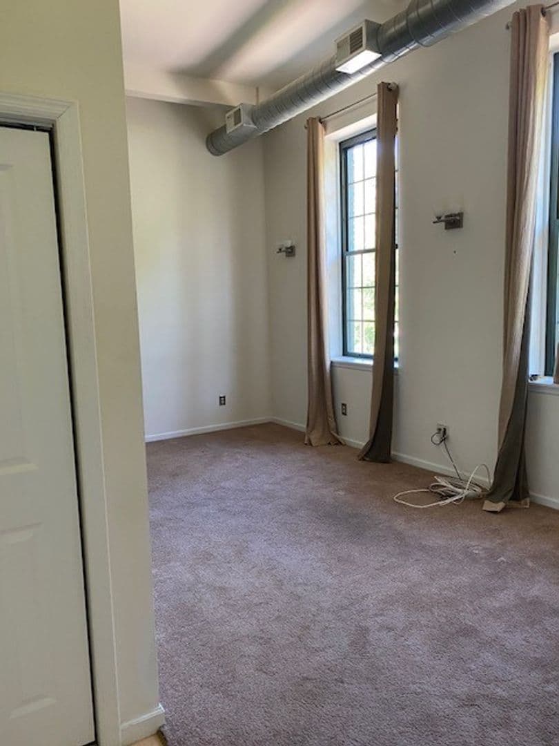 Dover Apartment: 91 Park Heights Avenue