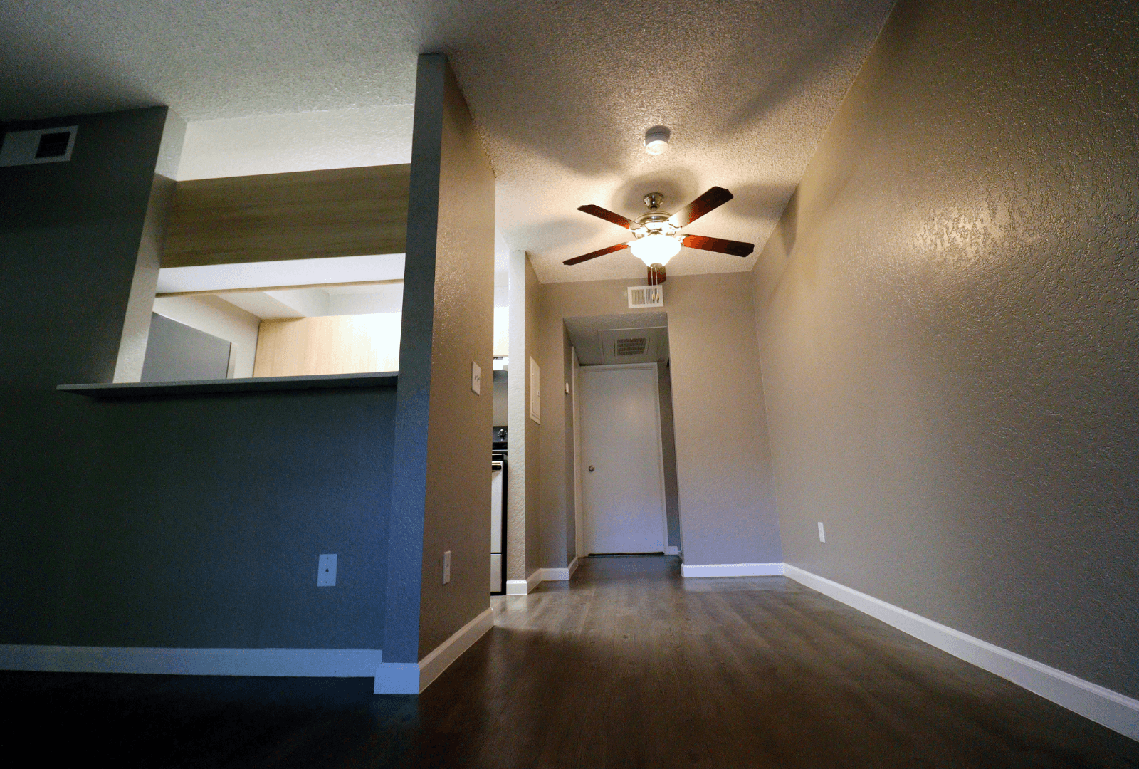 Tucson Apartment: 8550 East Speedway Blvd