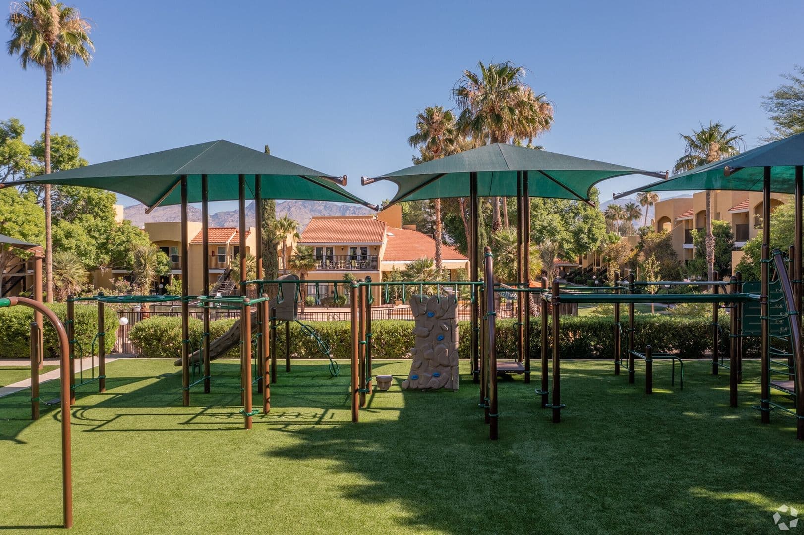Tucson Apartment: 8550 East Speedway Blvd