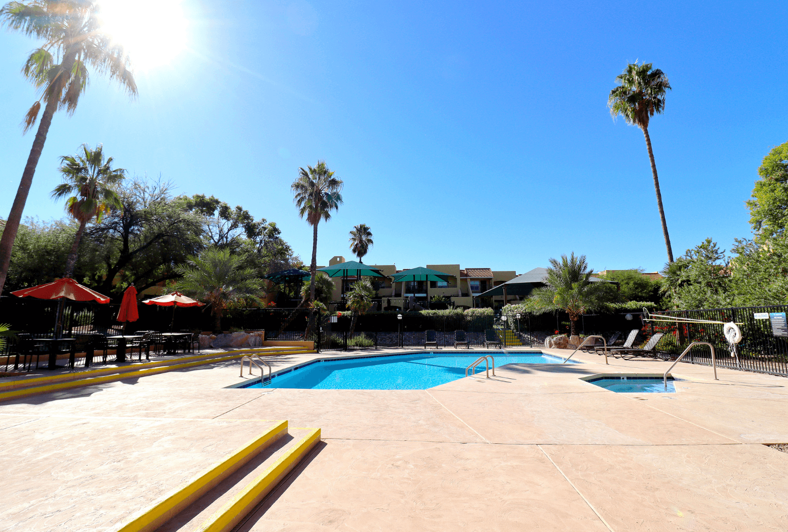 Tucson Apartment: 8550 East Speedway Blvd