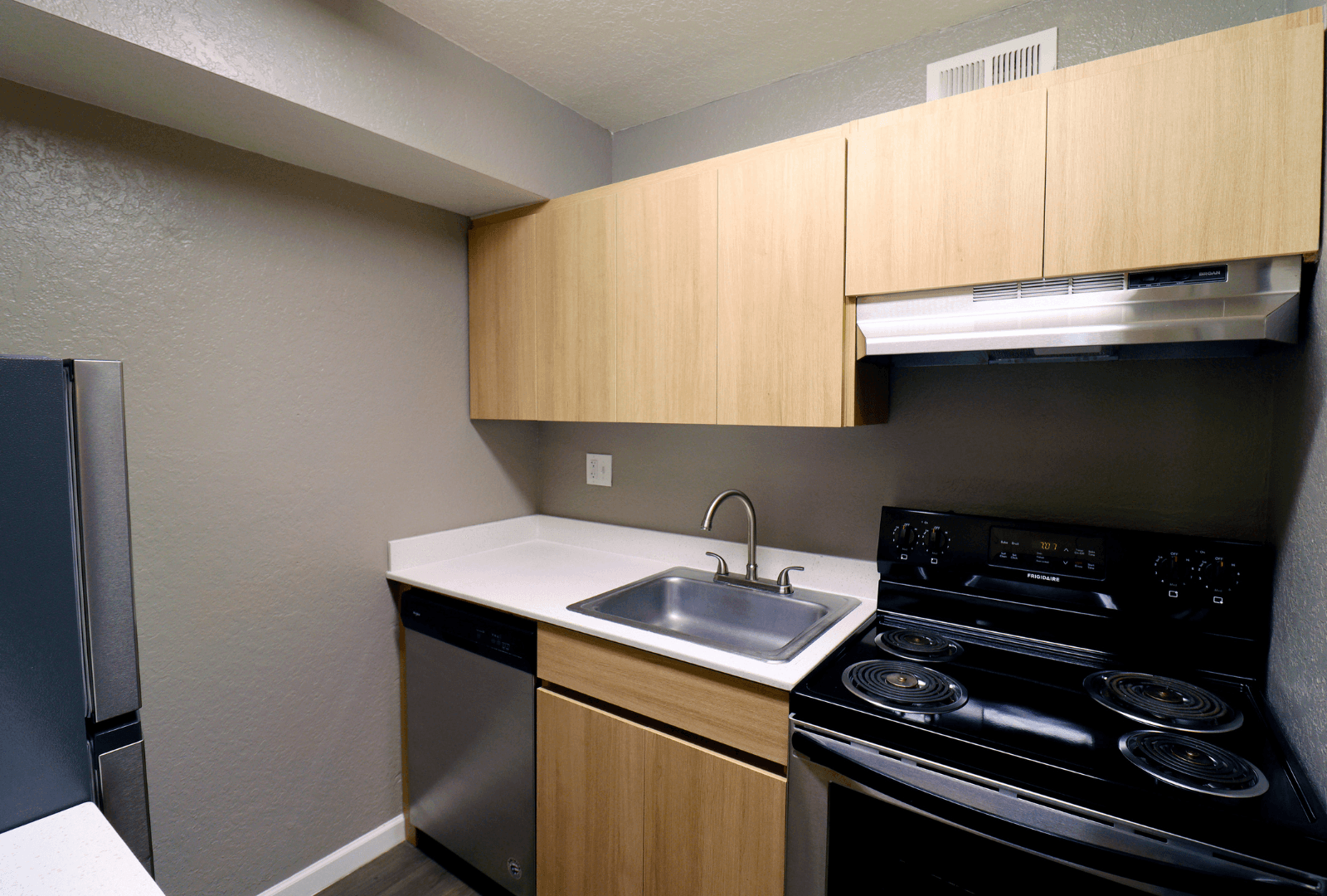 Tucson Apartment: 8550 East Speedway Blvd