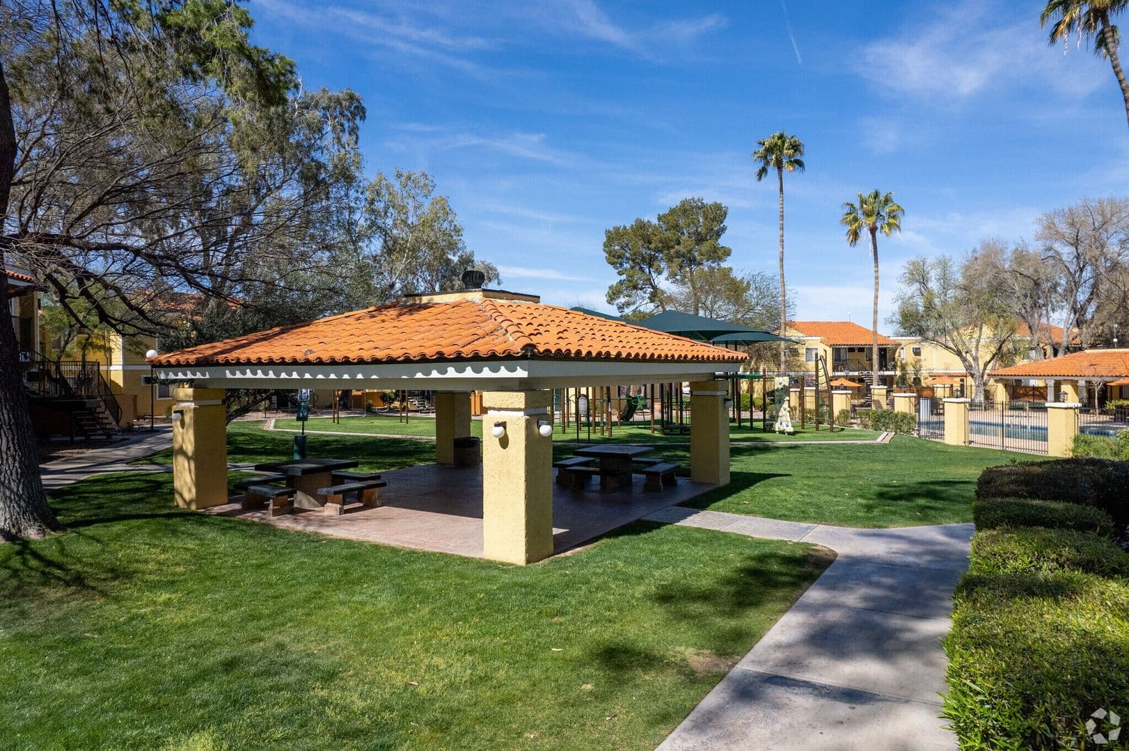 Tucson Apartment: 1881 East Irvington Road