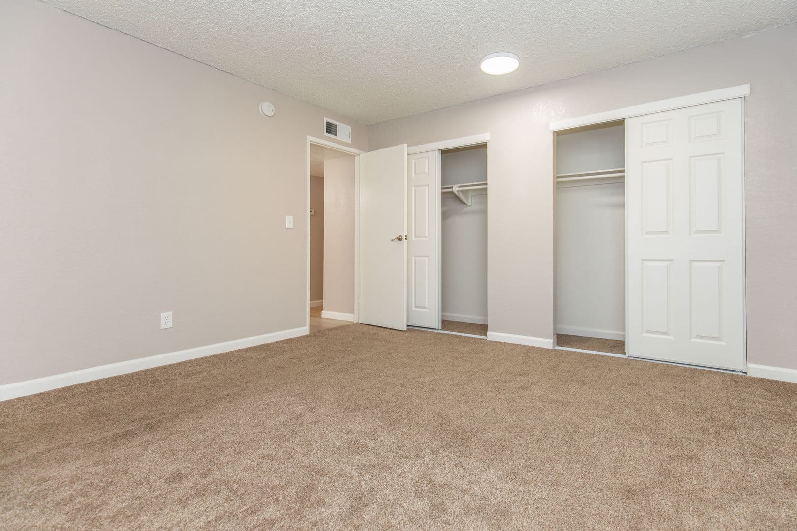 Tucson Apartment: 6821 East Broadway Blvd