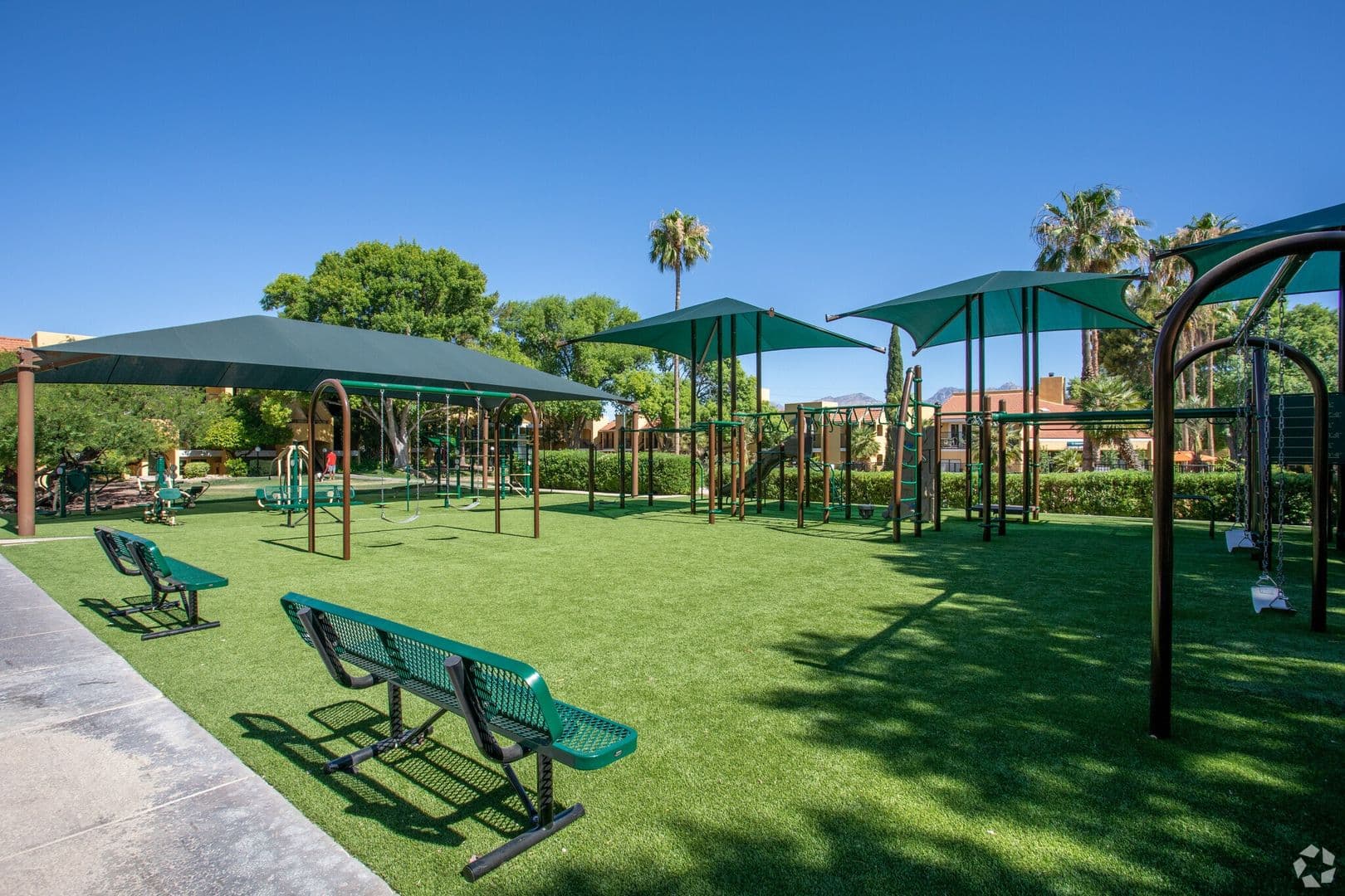 Tucson Apartment: 8550 East Speedway Blvd